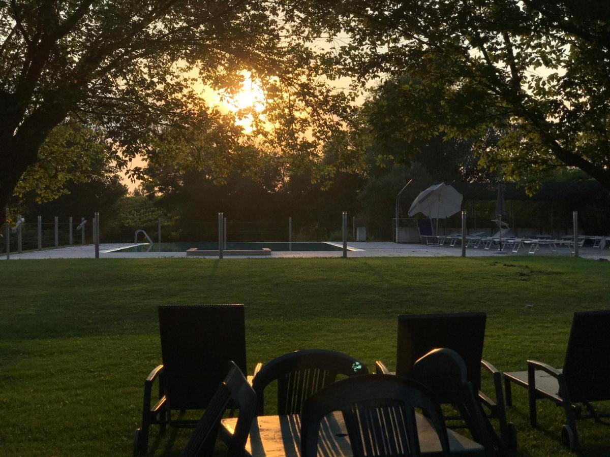 Agriturismo Feliciana Pozzolengo Ngoại thất bức ảnh